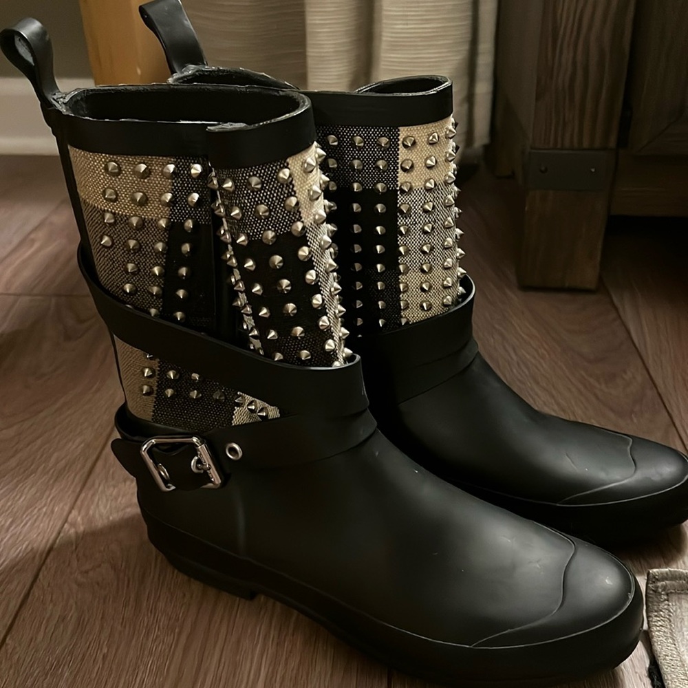 Burberry Holloway Studded Moto Rain Boots - size 38